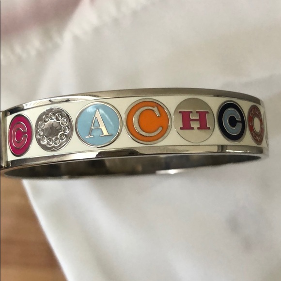 Authentic coach bracelet - Picture 3 of 5